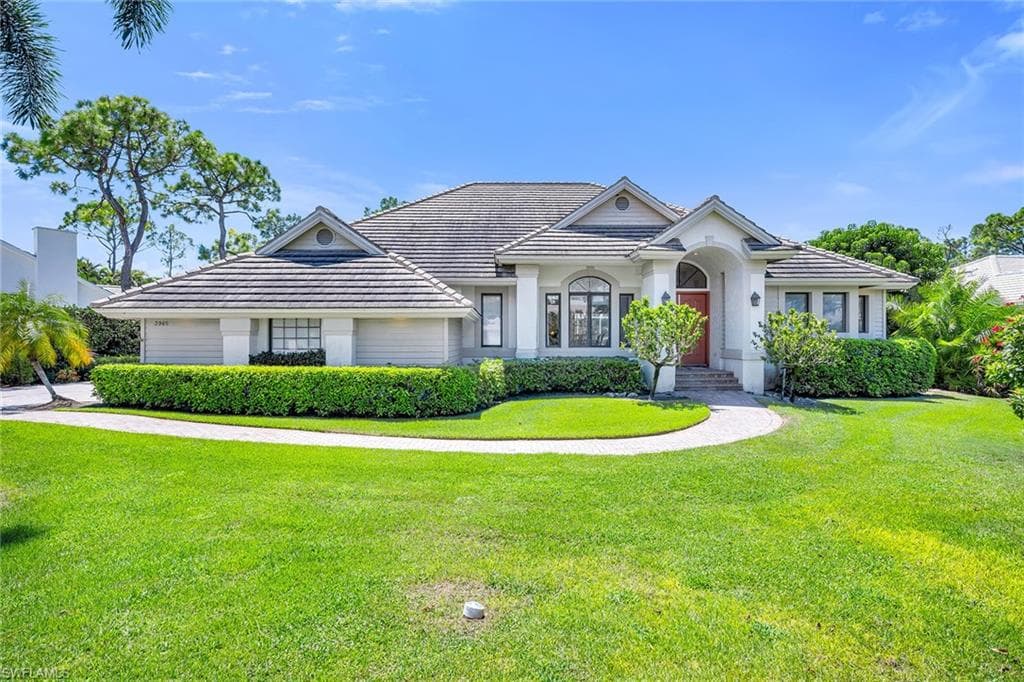 3965 Woodlake DR BONITA SPRINGS, FL 34134