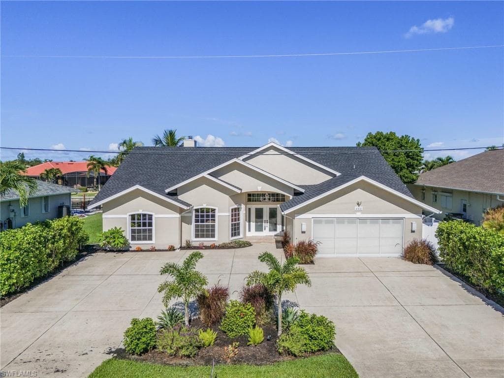 404 SE 10th CT CAPE CORAL, FL 33990