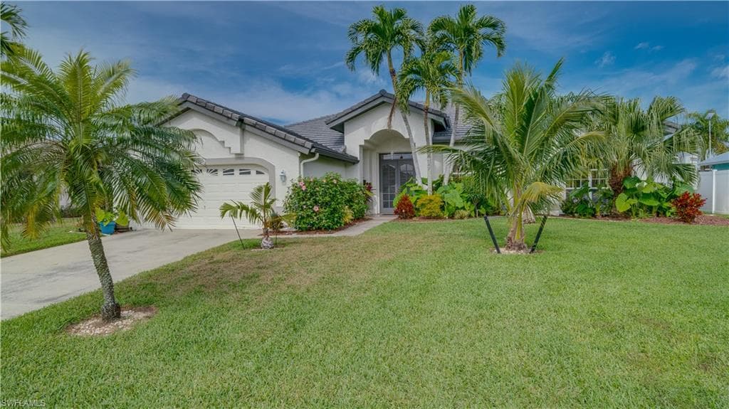 1219 SE 31st TER CAPE CORAL, FL 33904