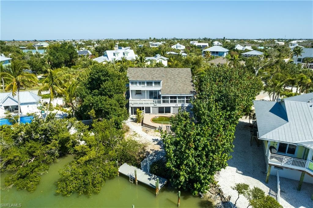 2479 Blind Pass CT SANIBEL, FL 33957