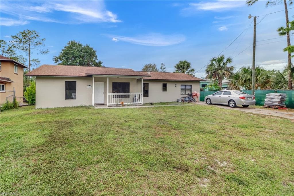 161 12th ST SE NAPLES, FL 34117