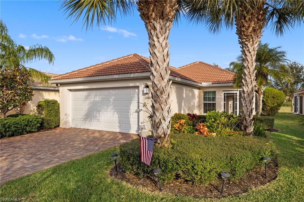 15142 Reef LN BONITA SPRINGS, FL 34135