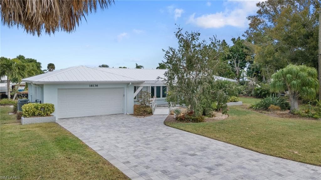 16136 Bowline ST BOKEELIA, FL 33922