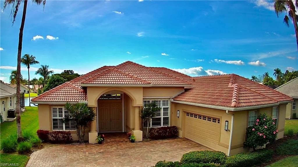 9881 Las Playas CT FORT MYERS, FL 33919
