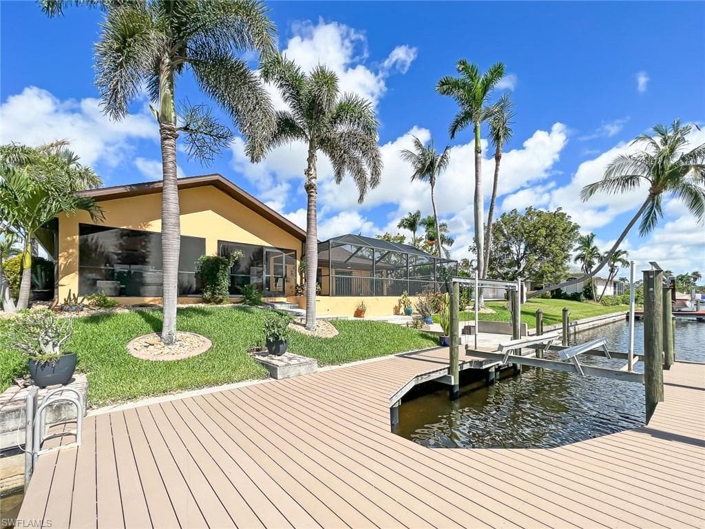 3315 SE 17th AVE CAPE CORAL, FL 33904