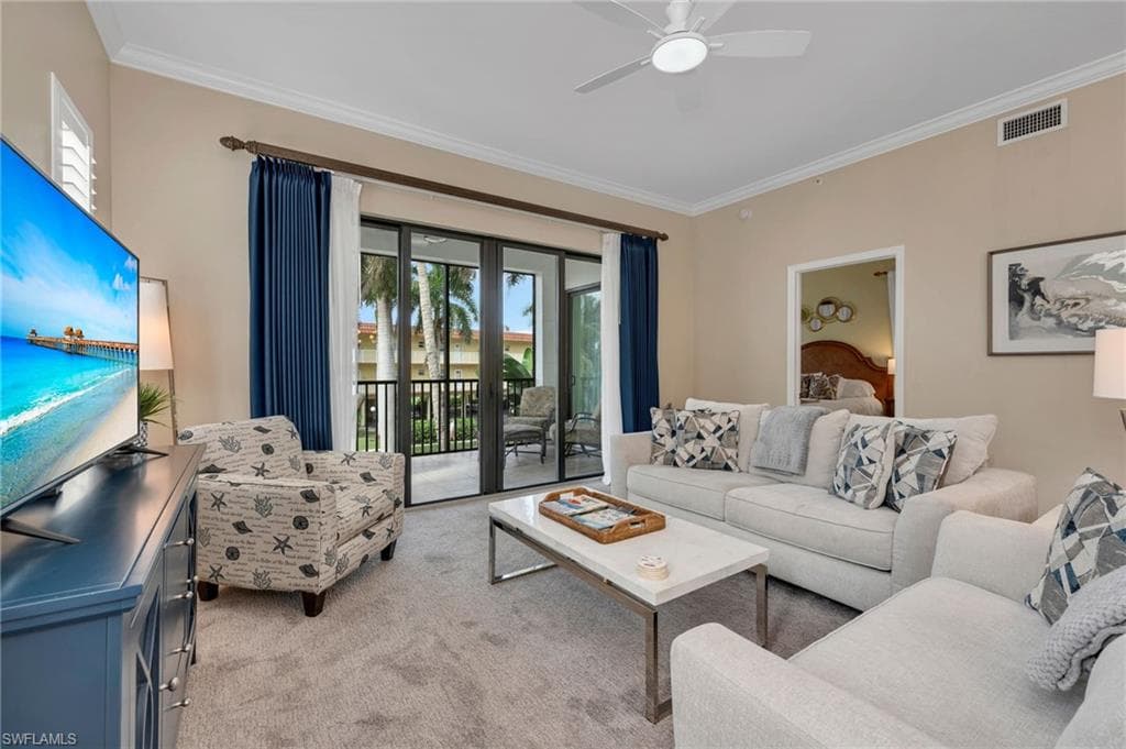 985 Sandpiper ST I-201 NAPLES, FL 34102