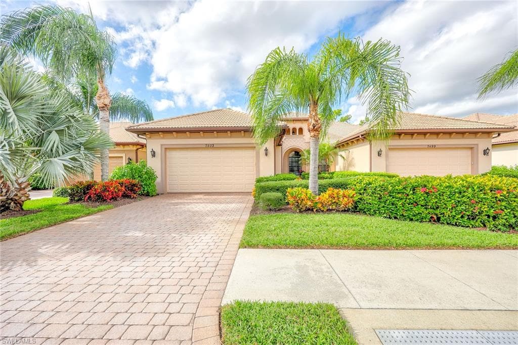 7503 Moorgate Point WAY NAPLES, FL 34113