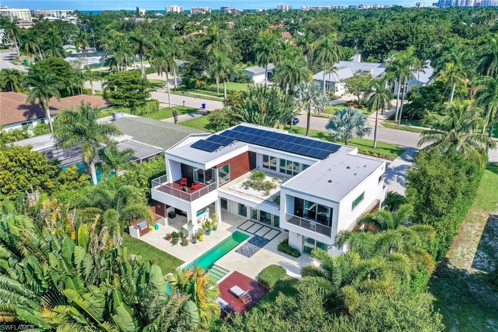600 Orchid DR NAPLES, FL 34102