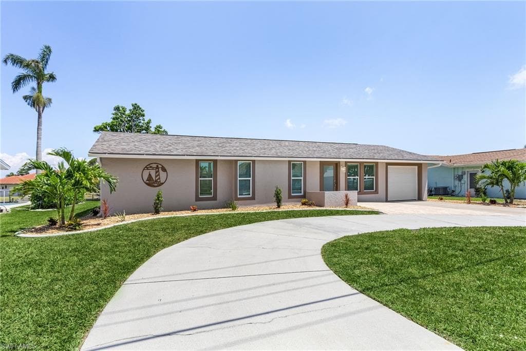 5407 Pelican BLVD CAPE CORAL, FL 33914