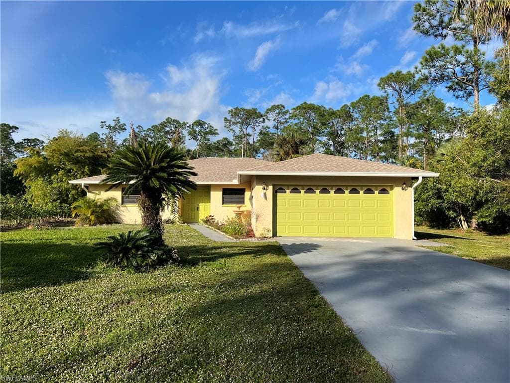 111 Wellington AVE LEHIGH ACRES, FL 33936