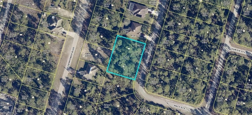 574 Cypress AVE S LEHIGH ACRES, FL 33974