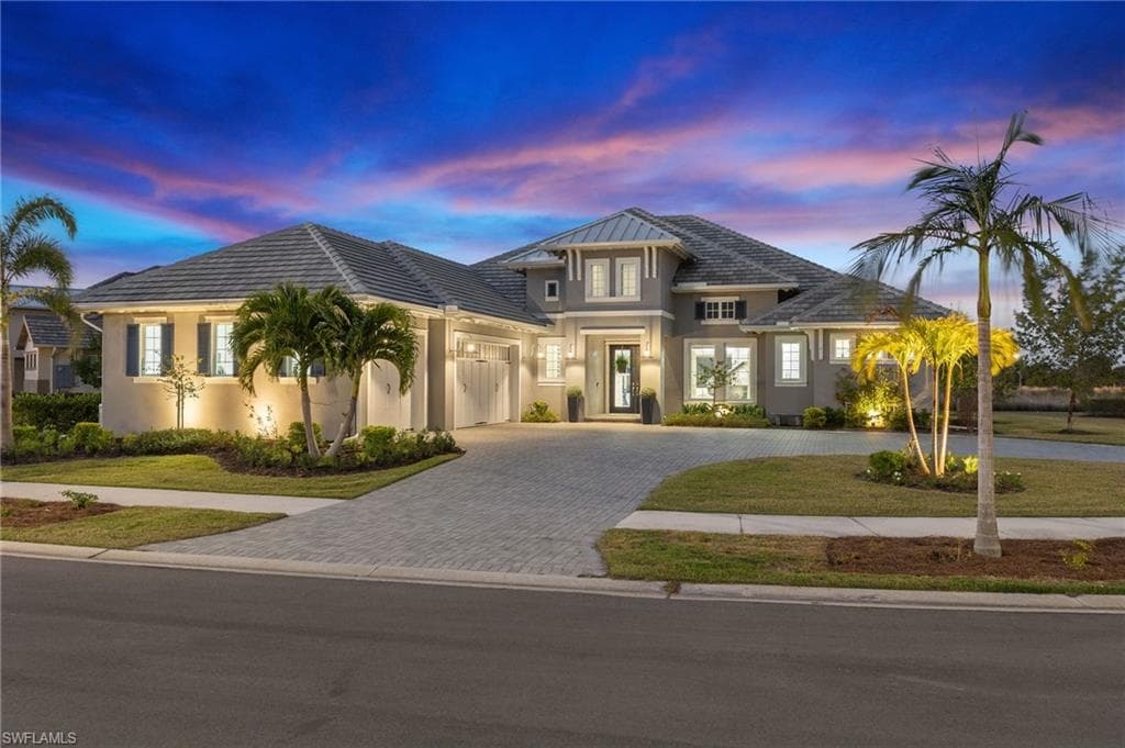 6255 Megans Bay DR NAPLES, FL 34113