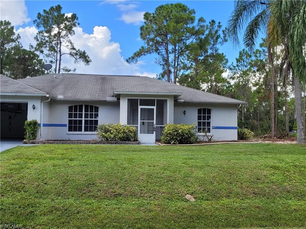 4621 30th ST SW LEHIGH ACRES, FL 33973