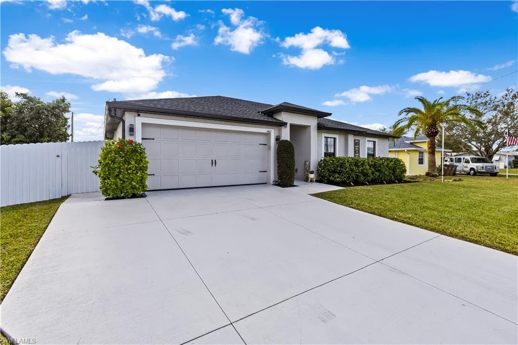 4407 Coronado PKWY CAPE CORAL, FL 33904