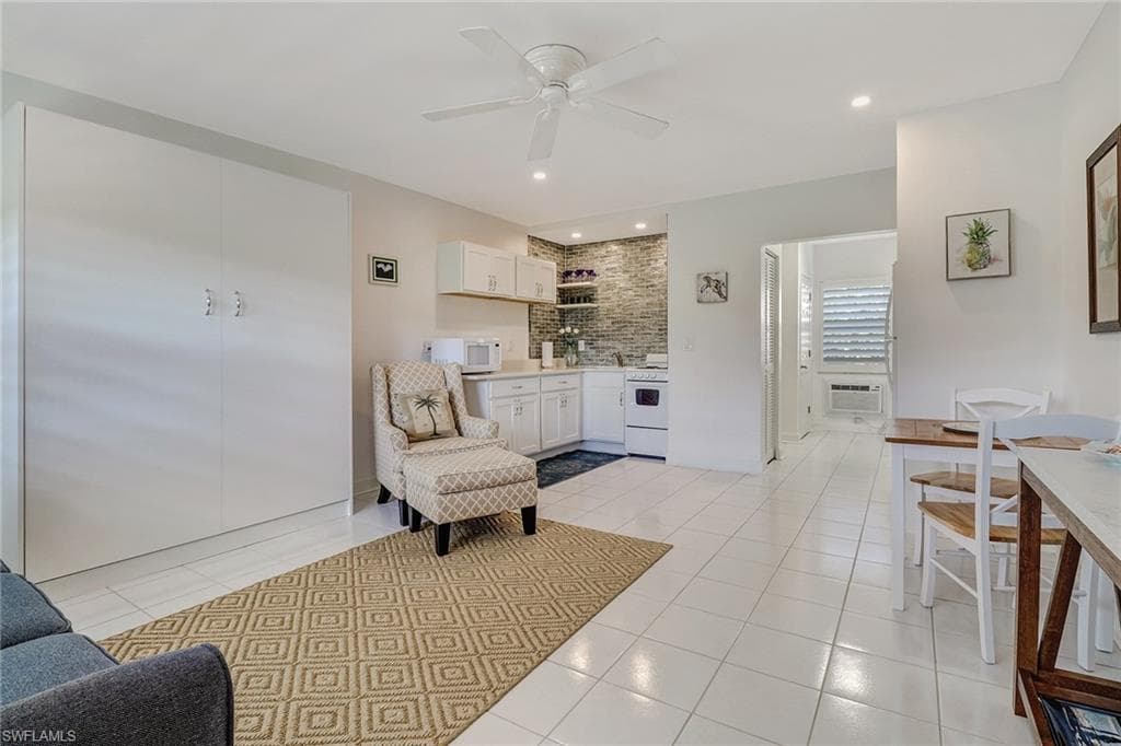 190 Collier BLVD P3 MARCO ISLAND, FL 34145