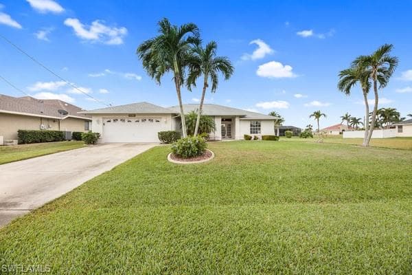 3028 SW 27th CT CAPE CORAL, FL 33914