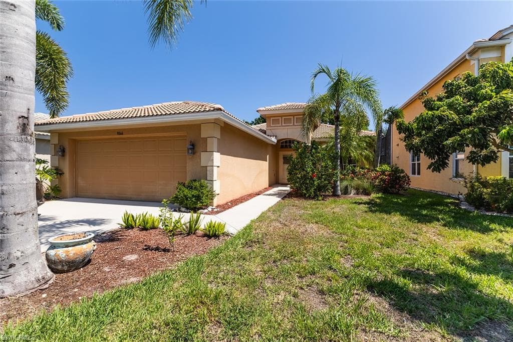 9866 Colonial WALK S ESTERO, FL 33928