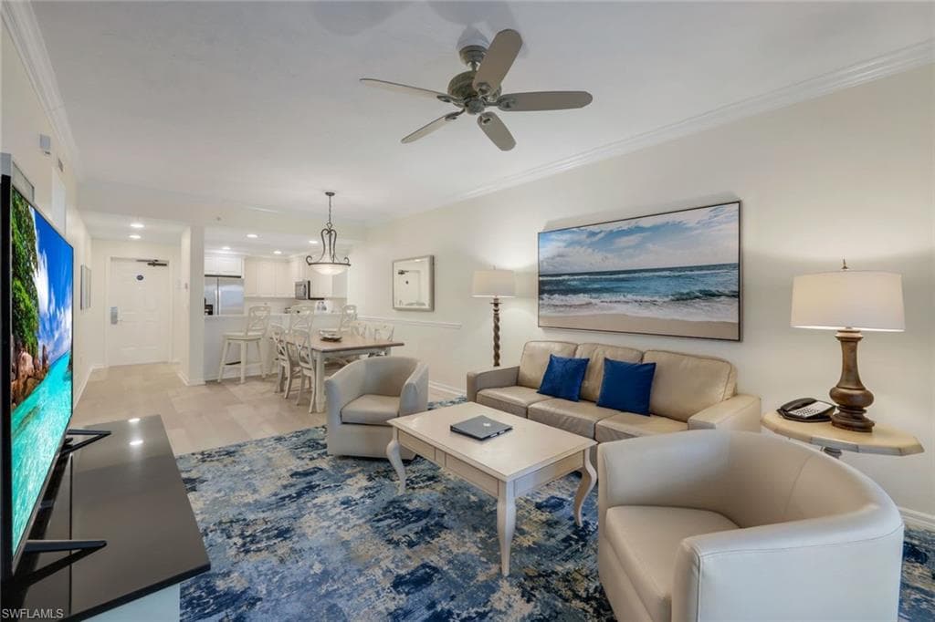 221 9th ST S 213 NAPLES, FL 34102