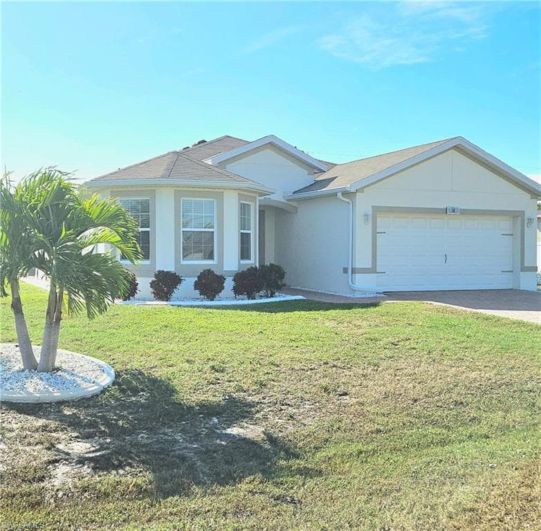 18 SW 19th TER CAPE CORAL, FL 33991