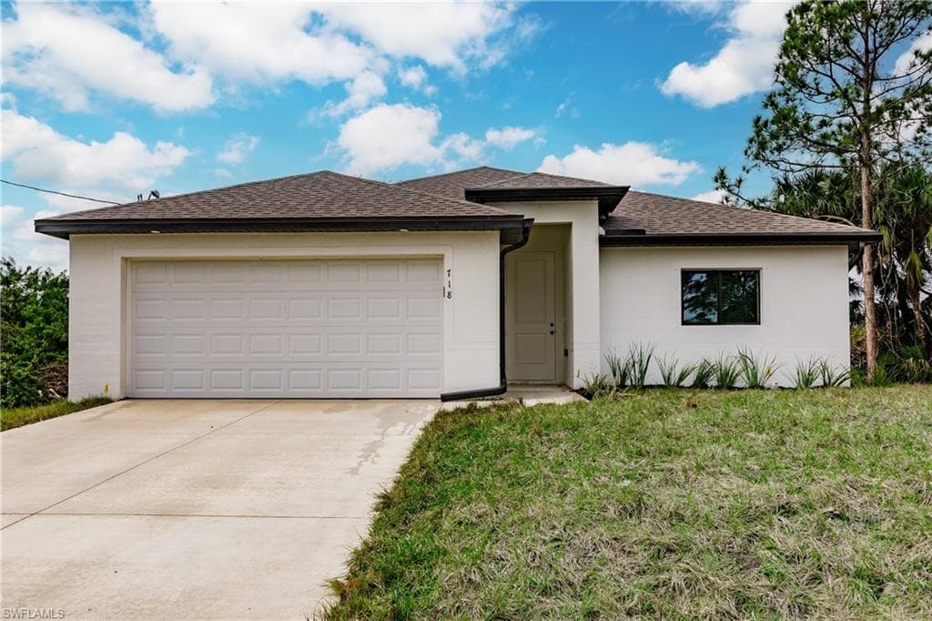1117 Columbus BLVD S LEHIGH ACRES, FL 33974
