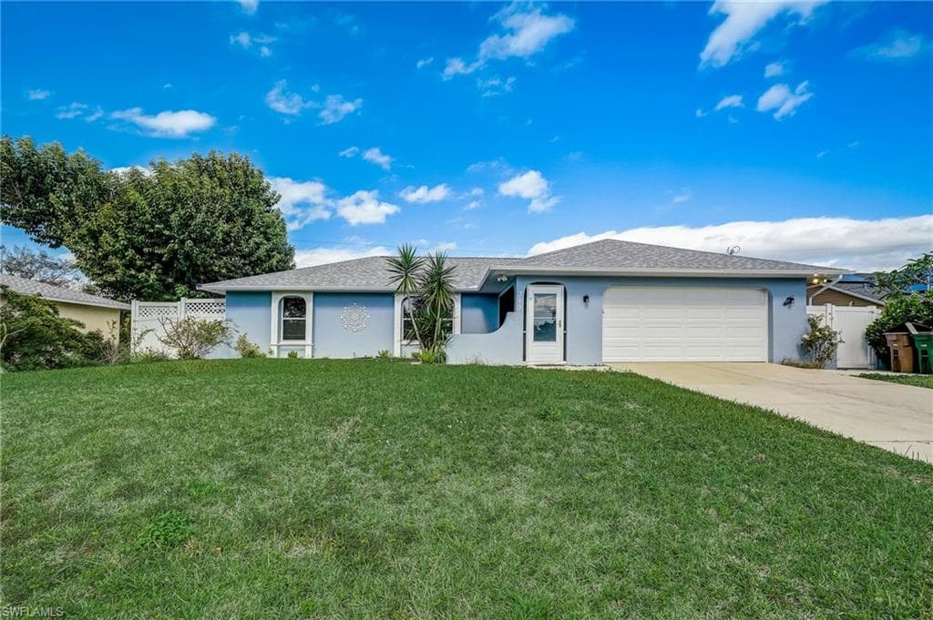 319 SE 4th ST CAPE CORAL, FL 33990