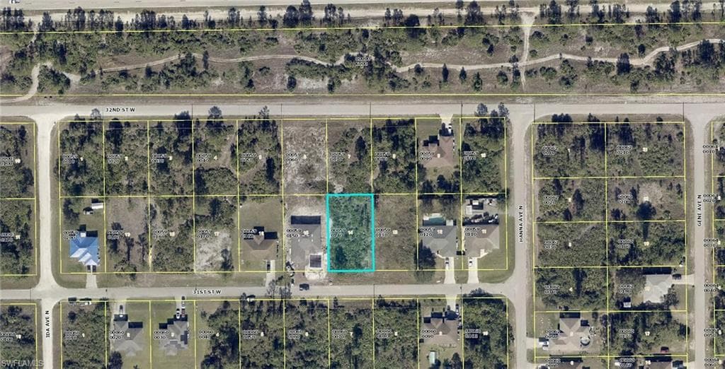 2806 31st ST W LEHIGH ACRES, FL 33971