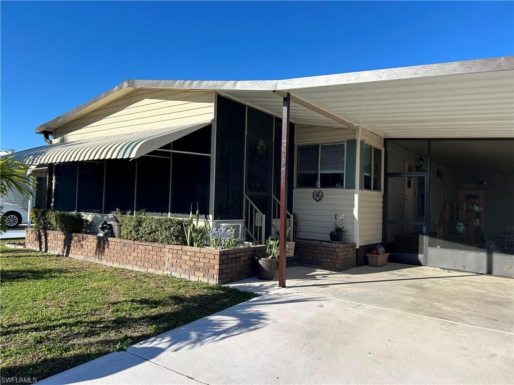 3141 Orchard DR NORTH FORT MYERS, FL 33917