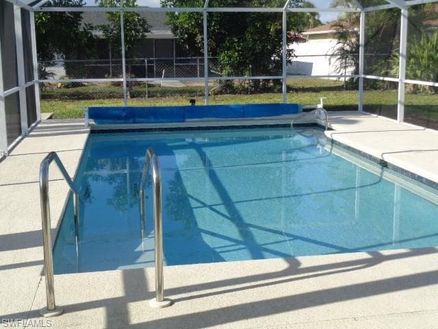 1302 SE 25th TER CAPE CORAL, FL 33904