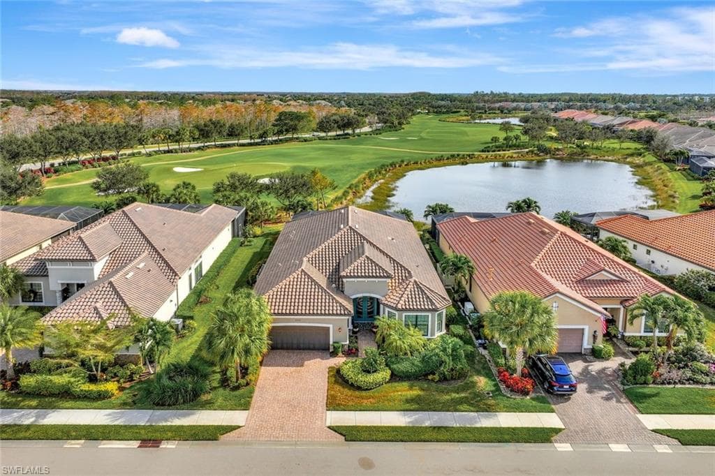 8908 Savona CT NAPLES, FL 34119