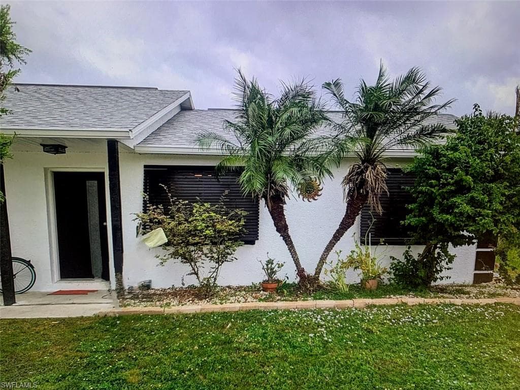 12082 Warden AVE PORT CHARLOTTE, FL 33981