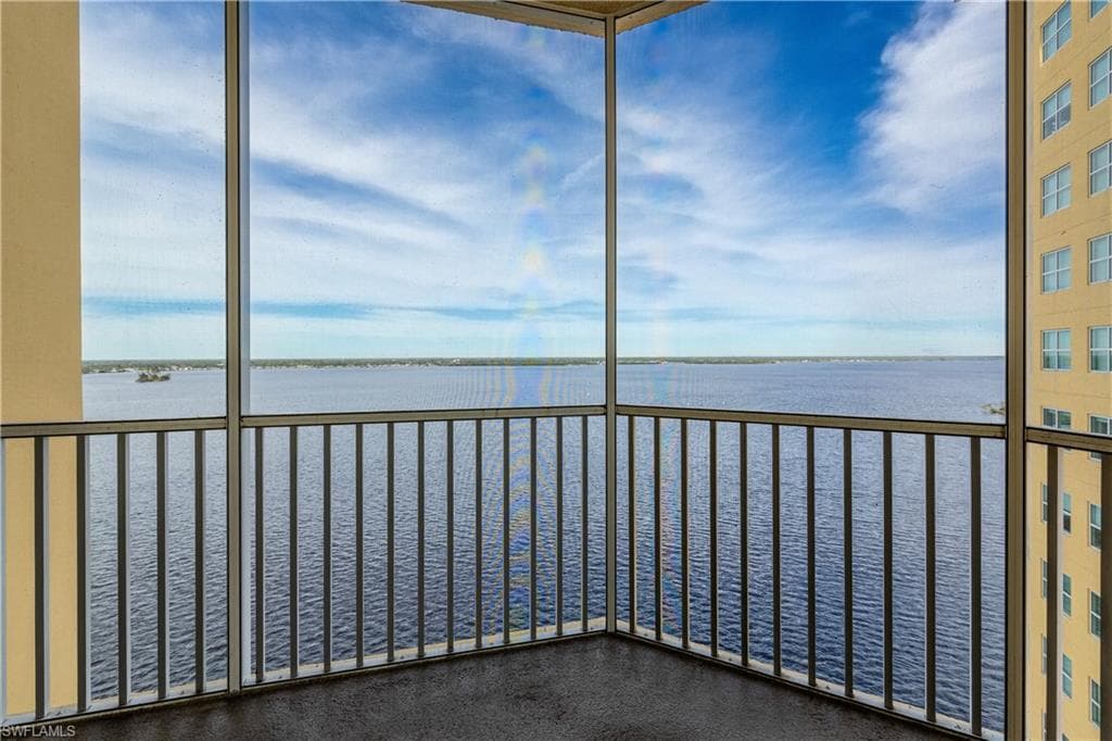 2745 1st ST 1406 FORT MYERS, FL 33916