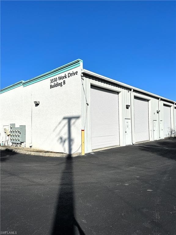 3560 Work DR 1 & 2 FORT MYERS, FL 33916
