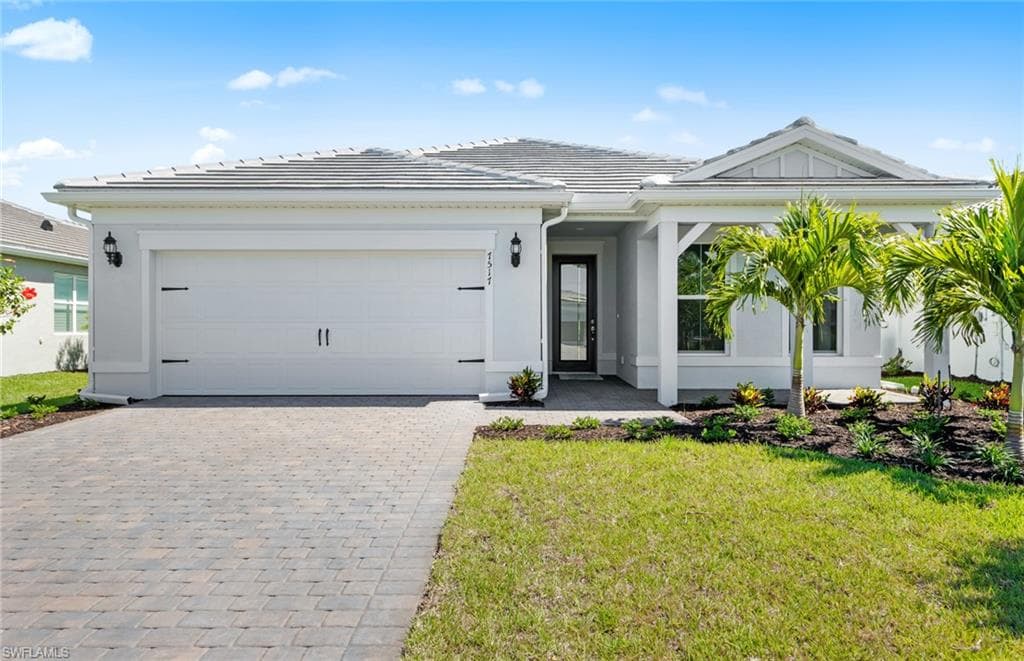 7517 Paradise Tree DR NORTH FORT MYERS, FL 33917
