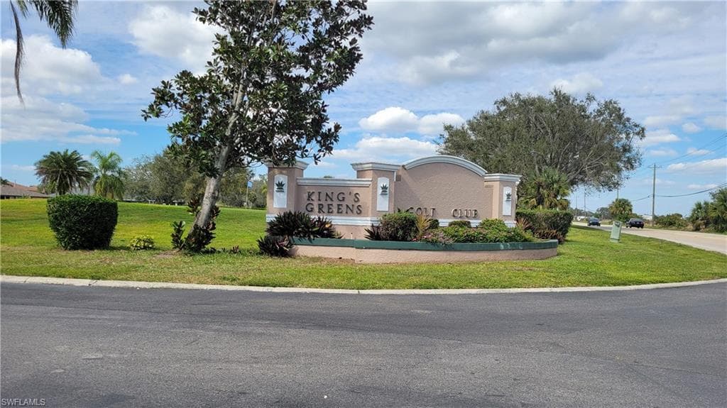 19977 Lake Vista CIR 17C LEHIGH ACRES, FL 33936