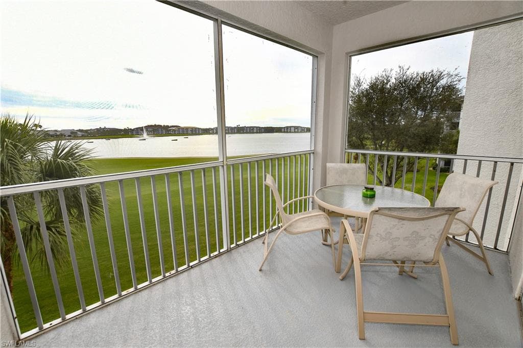 8106 Queen Palm LN 136 FORT MYERS, FL 33966