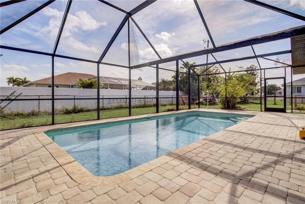1203 SE 22nd AVE CAPE CORAL, FL 33990