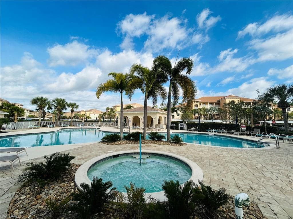 10791 Palazzo WAY 101 FORT MYERS, FL 33913