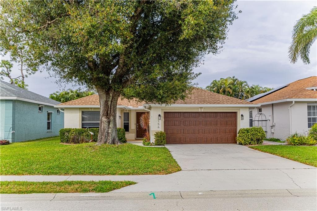 156 Stanhope CIR NAPLES, FL 34104