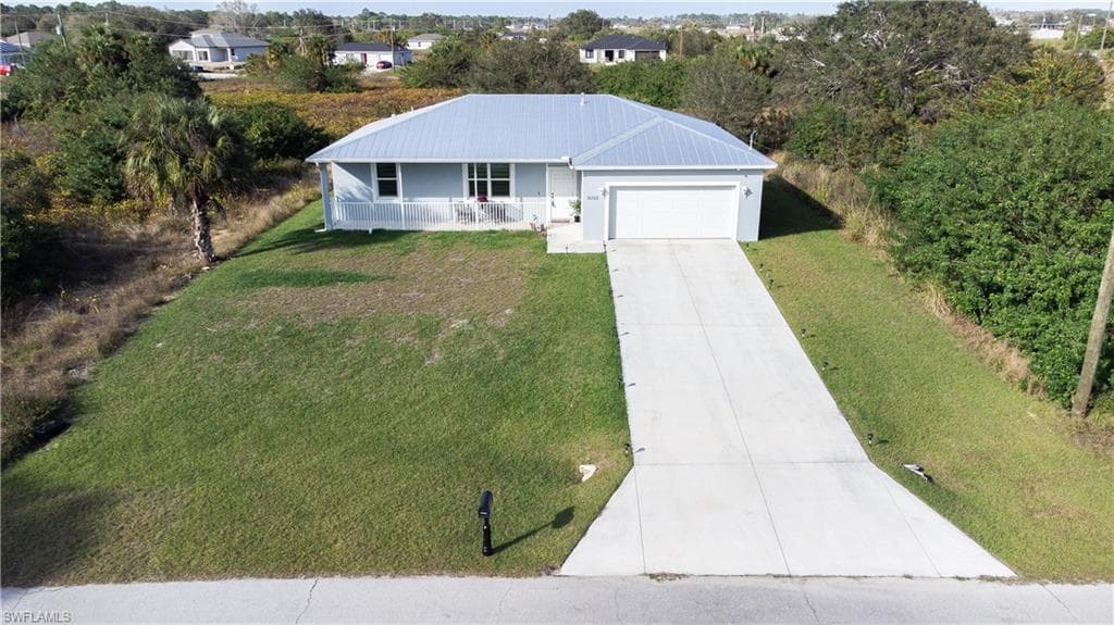 9003 Largo CIR LABELLE, FL 33935