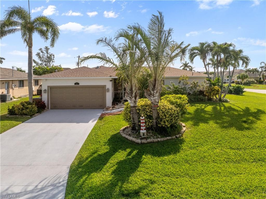 430 SW 46th TER CAPE CORAL, FL 33914
