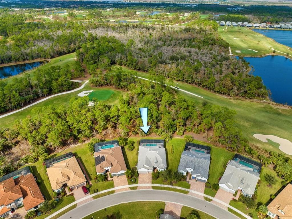 8957 Bahama Swallow WAY NAPLES, FL 34120