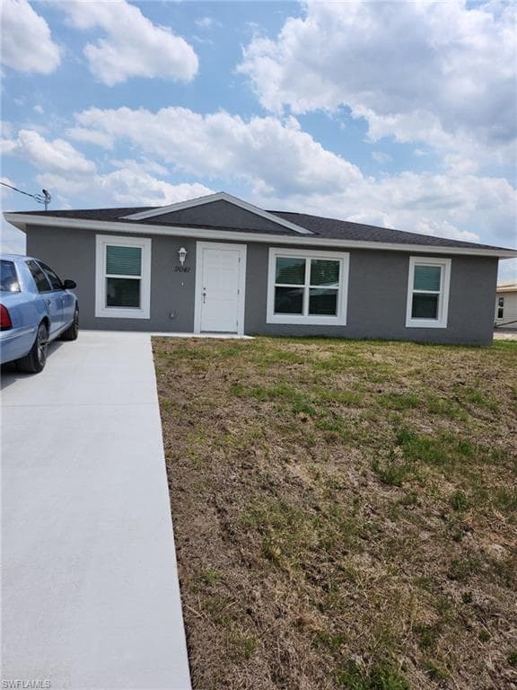 9041 e broad circle CIR LABELLE, FL 33935