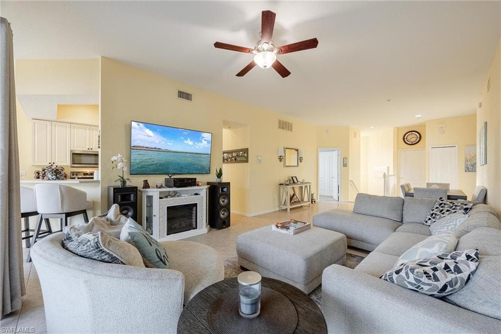 9210 Belleza WAY 204 FORT MYERS, FL 33908