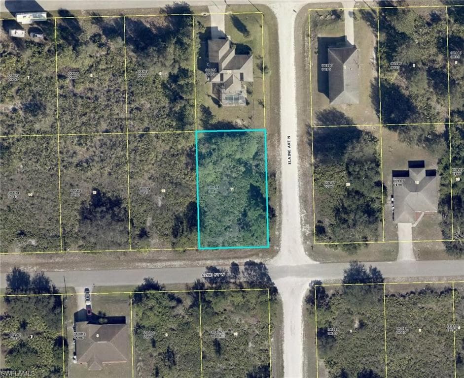 2700 62nd ST W LEHIGH ACRES, FL 33971