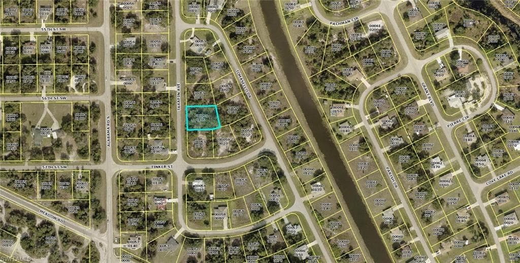 613 Tarapin AVE LEHIGH ACRES, FL 33974