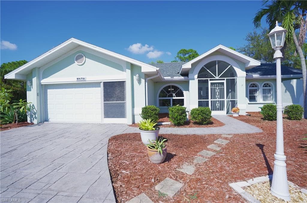 9870 Country Oaks DR FORT MYERS, FL 33967