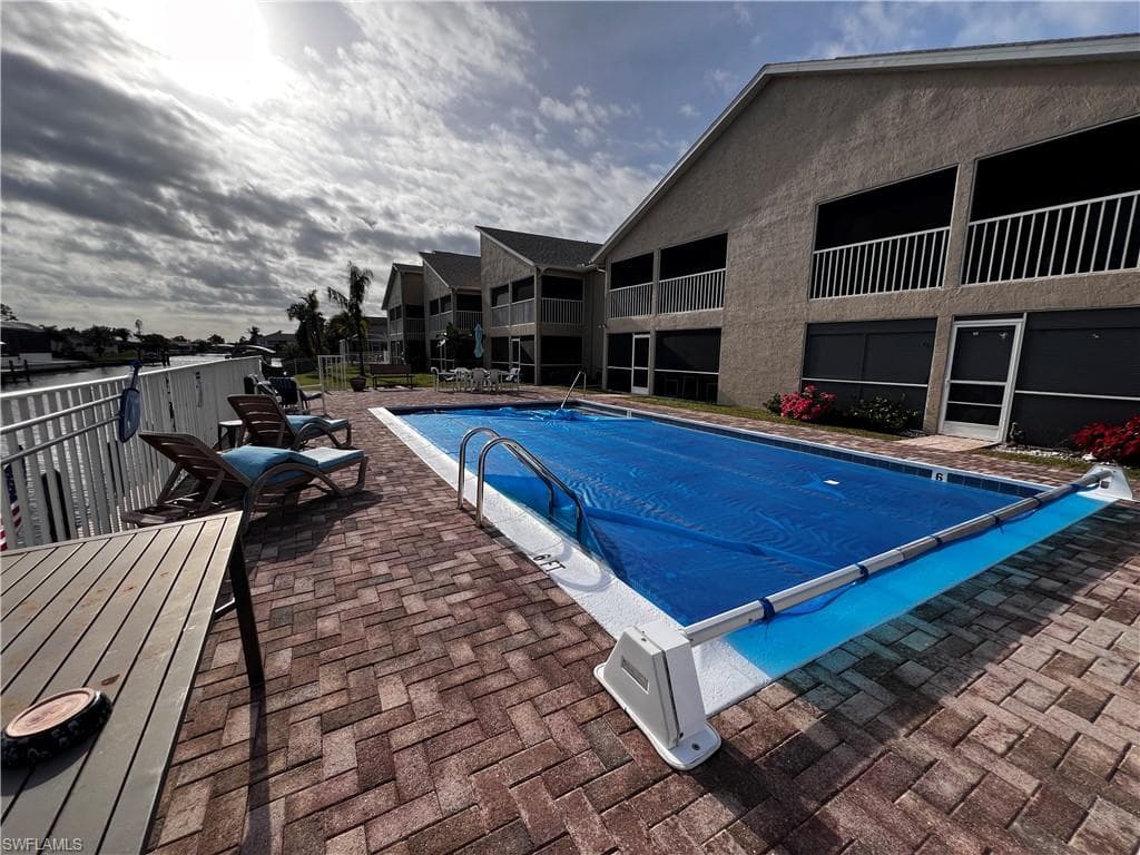 4321 Country Club BLVD 107 CAPE CORAL, FL 33904