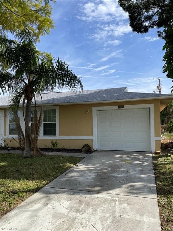 2505 NE 22nd PL CAPE CORAL, FL 33909