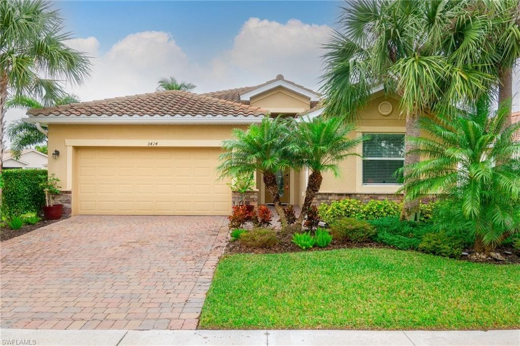 3414 Malagrotta CIR CAPE CORAL, FL 33909