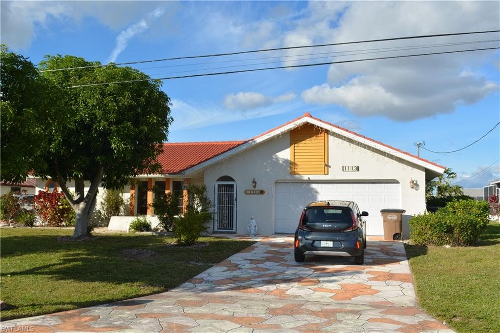 1113 SE 17th ST CAPE CORAL, FL 33990
